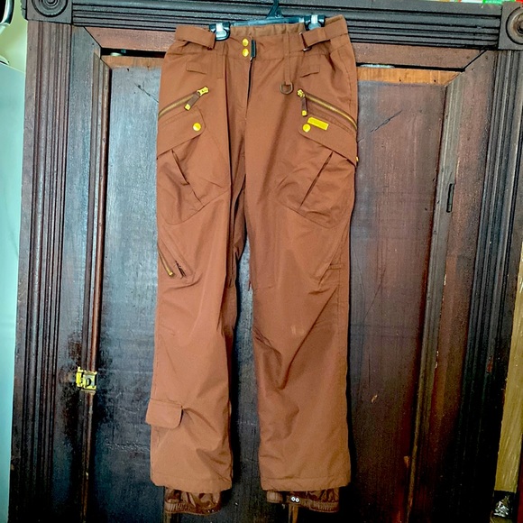 westbeach Pants - Women's Brown Ski & Snow Pants